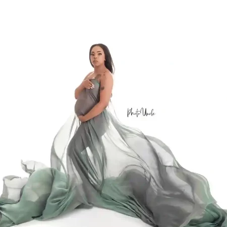 Flowy Chiffon Wrap for Stunning Maternity Photos