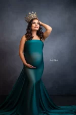 Flowy Chiffon Wrap for a Romantic Maternity Shoot