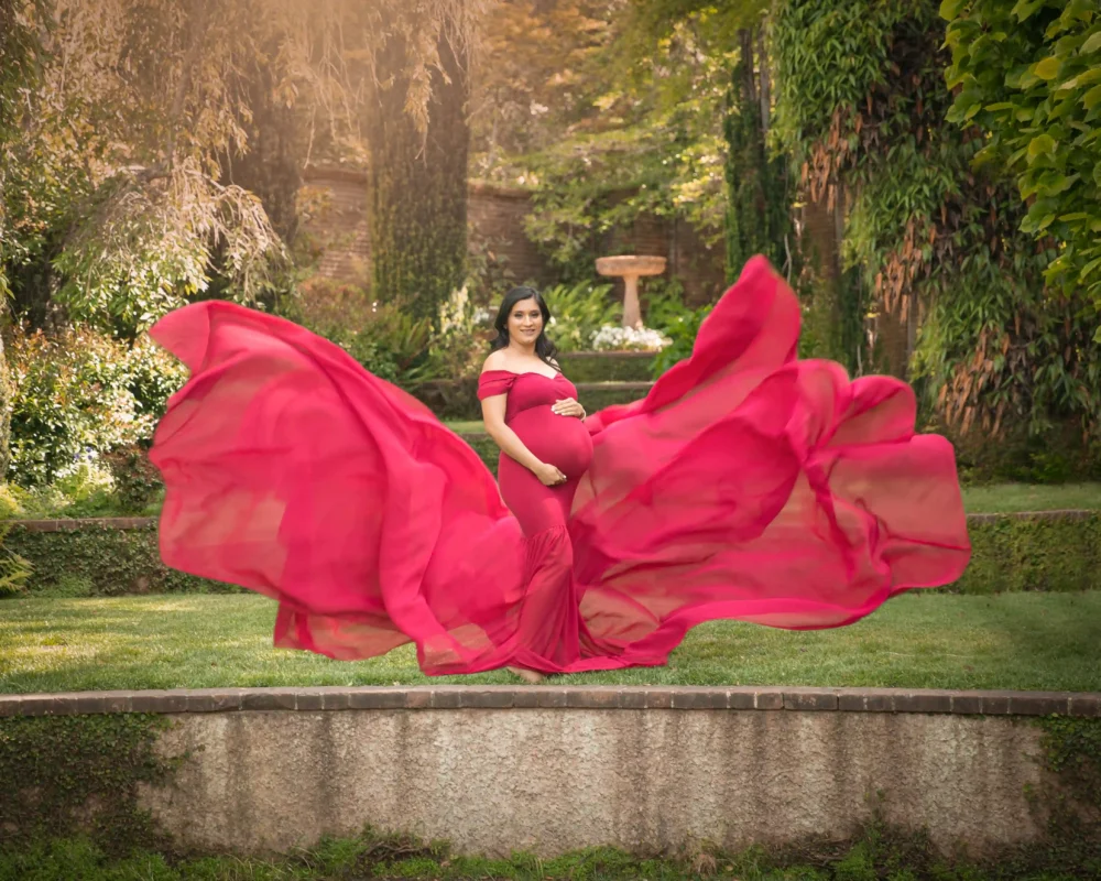 Ebony Red Sleeveless Maternity Dress for Expectant Mothers Photo Shoot