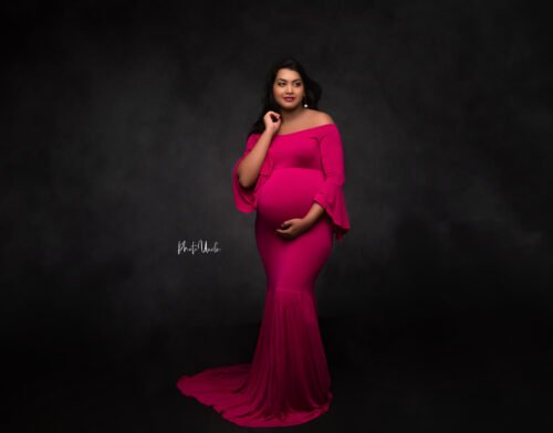 Elegant Full Sleeve Maternity Dress For Your Baby Shower