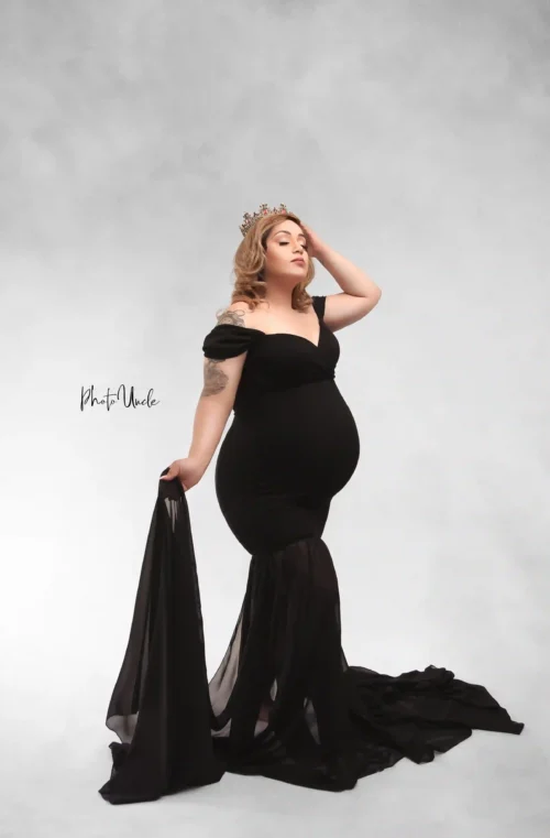 Stylish Black Off-Shoulder Maternity Maxi Gown for Photo Shoots and Pregnancy Glamour