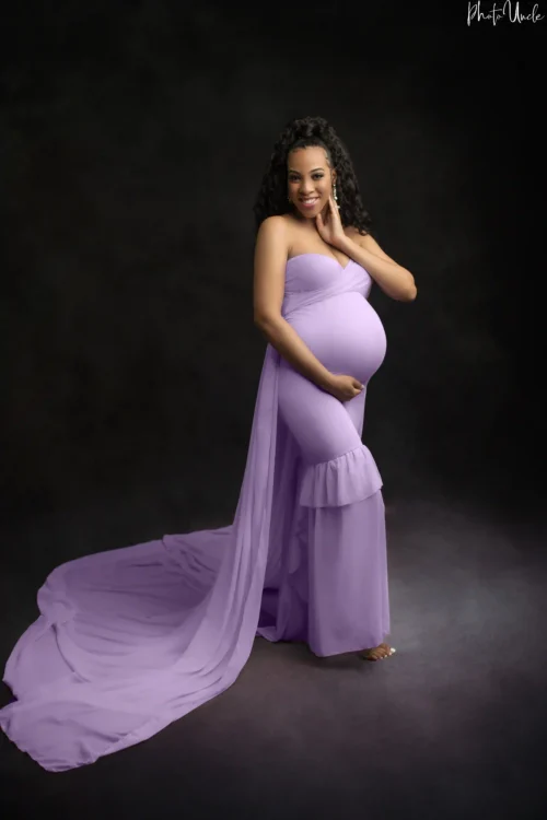 Lovely Lavender Sleeveless Maternity Fitted Gown with Train