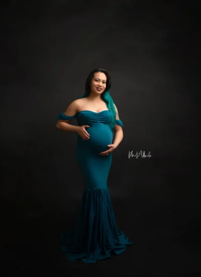 Stunning Off-Shoulder Maternity Gown Ideal for Capturing Your Pregnancy Glow